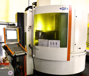 爱游戏注册：青年之声·保定：“芳华扬帆·愿望起航”2016青年专场招聘会